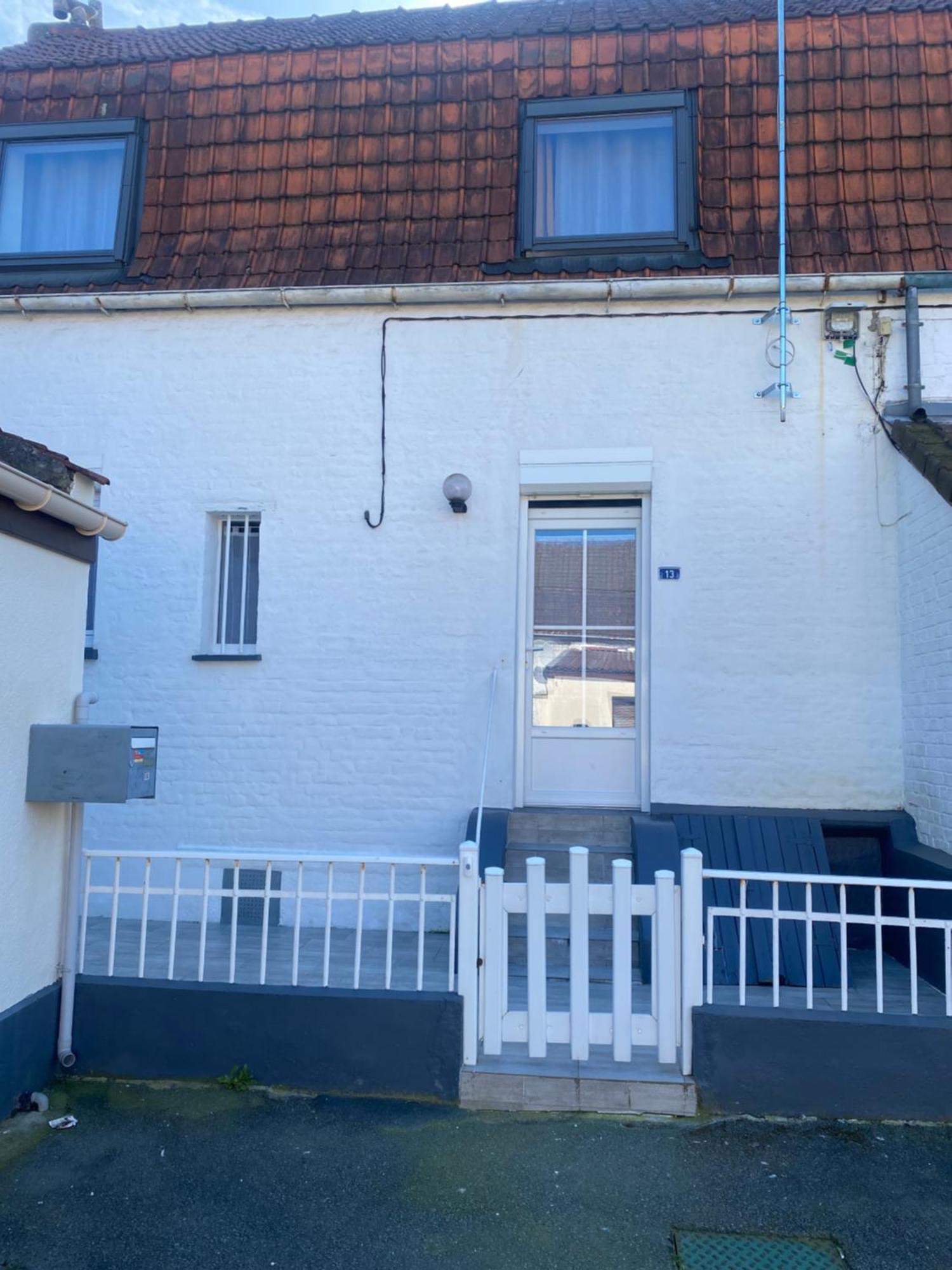 A Louer, Charmante Maison A Douai Exterior foto